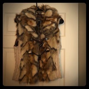 Guess FAUX fur vest